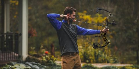 HOW TO SELECT YOUR FIRST COMPOUND BOW